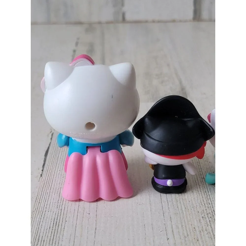 Hello Kitty‎ variety Fantasy Pack Pirates superhero mermaid flight attendant toy